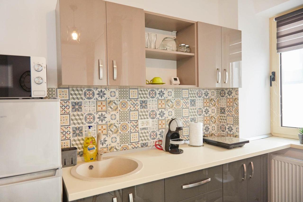 Lemon Bite Studio Stefan Building Неводарі Екстер'єр фото